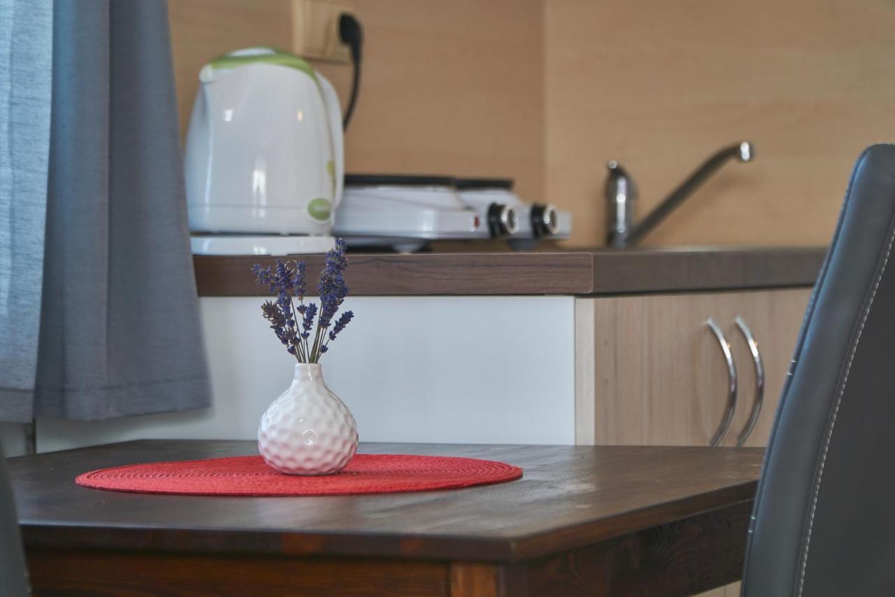 Apartmany Marjanka Jenisovice  Екстер'єр фото